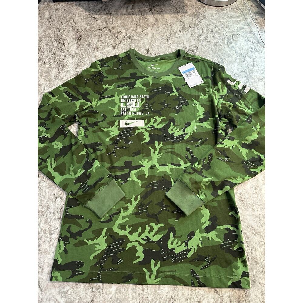 NWT Men’s Nike Military LS T-Shirt Green Camo LSU Tigers Medium M